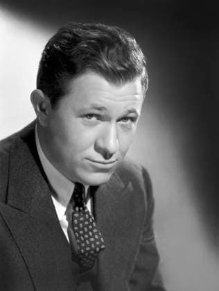 Stuart Erwin, Head and Shoulders Publicity Portrait for the Film, Chained , MGM, 1934  Copyright: xABxArchivesx jtv013294