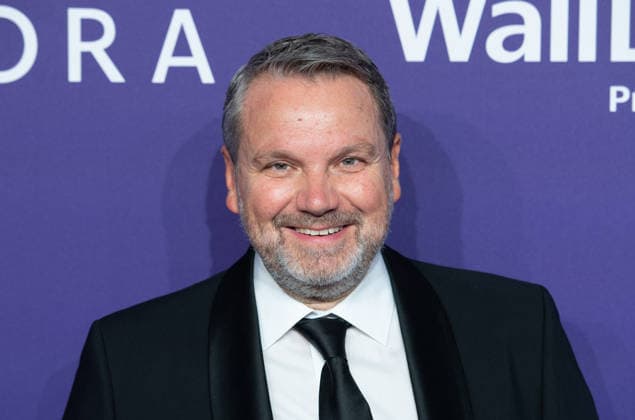 Udo HEUSER, Fragrance Foundation Germany, Portraet, Porträt, Portrait, Angeschnittenes Einzelbild, Einzelmotiv, Roter Teppich, Red Carpet Show, Purple Carpet, Ankunft, arrival, bei den DUFTSTARS 2026 - Deutscher Parfumpreis Verleihung des deutschen Parfumpreises DUFTSTARS durch die Fragrance Foundation am 18.06.2026, Rheinterrassen, Duesseldorf. *** Udo HEUSER, Fragrance Foundation Germany, Portrait, Single-frame image, Single motif, Red Carpet, Red Carpet Show, Purple Carpet, Arrival, at the DUFTSTARS 2026 German Perfume Awards Ceremony for the German Perfume Award DUFTSTARS hosted by the Fragrance Foundation on June 18, 2026, Rheinterrassen, Düsseldorf,detected_source_language