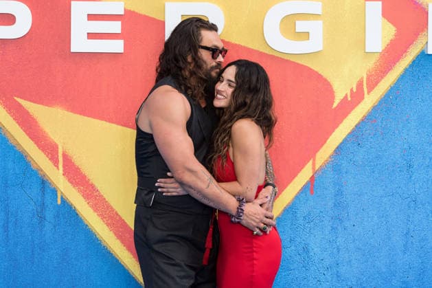 Supergirl UK Sneak Peek Fan Event in London LONDON, UNITED KINGDOM - JUNE 18: Jason Momoa and Adria Arjona embrace as they attend the Supergirl UK Sneak Peek Fan Event at Cineworld Leicester Square in London, United Kingdom on June 18, 2026. Wiktor Szymanowicz Anadolu London United Kingdom. Editorial use only. Please get in touch for any other usage.  Copyright: x2026xAnadoluxWiktorxSzymanowiczx
