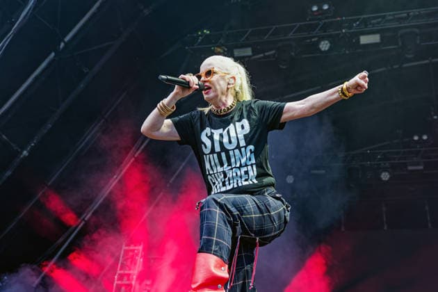 June 18, 2026, Northwich, United Kingdom: SHIRLEY MANSON - lead vocals, of Alt Rock Band Garbage performing at Delamere Forest, Cheshire UK as part of the annual Forest Live summer concert series, Northwich United Kingdom  - ZUMAp211 20260618_aap_p211_009 Copyright: xAndyxVonxPipx