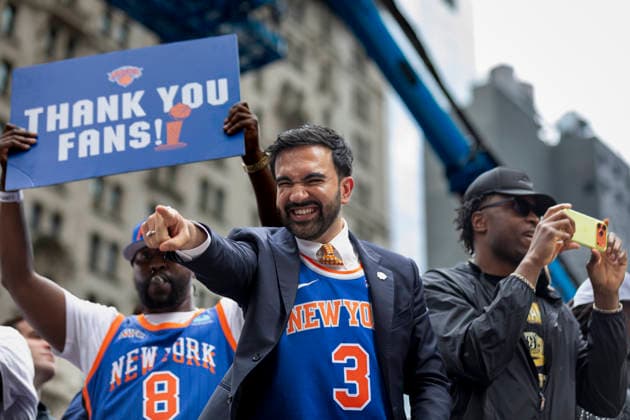 New York Knicks Championship Ticker Tape Parade Zohran Mamdani, New York City Mayor and OG Anunoby of the New York Knicks are seen on a float during the New York Knicks Championship ticker tape parade and victory rally celebrating winning the 2026 NBA Finals. The New York Knicks defeated the San Antonio Spurs in five games to win their first NBA Championship in 53 years. New York City New York United States Copyright: MichaelxNigro