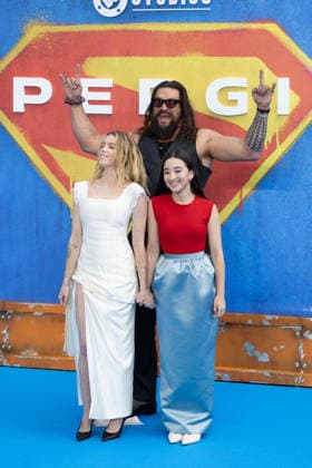 June 18, 2026, London, United Kingdom: (L-R), Milly Alcock, Jason Momoa and Eve Ridley attend the UK Sneak Peak Fan Event for SUPERGIRL at Cineworld. London United Kingdom - ZUMAs197 20260618_aaa_s197_286 Copyright: xPhilxLewisx