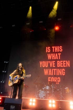 Amy MacDonald in concert Amy MacDonald in concert - Amy MacDonald, Credit:Stephen Keable Avalon UK, West Yorkshire, Halifax, The Piece Hall  Copyright: xStephenxKeablex xAvalonx 1111116643