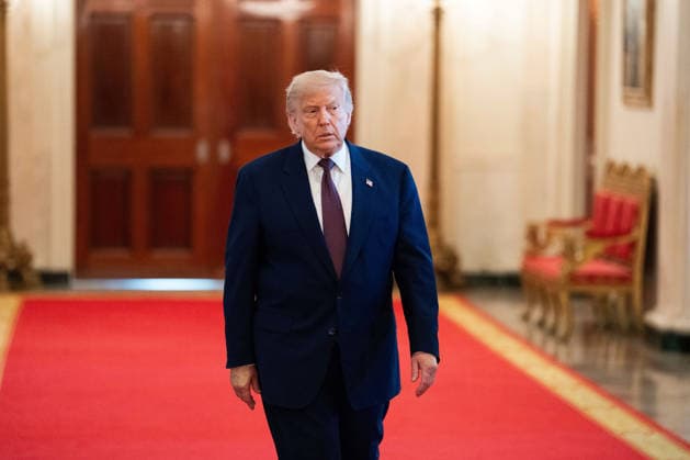 June 18, 2026, Washington, District Of Columbia, USA: United States President Donald Trump arrives to a Medal of Honor ceremony in the East Room of the White House in Washington, DC, USA, on Thursday, June 18, 2026 Washington USA - ZUMAs152 20260618_faa_s152_124 Copyright: xAaronxSchwartzx-xPoolxviaxCNPx