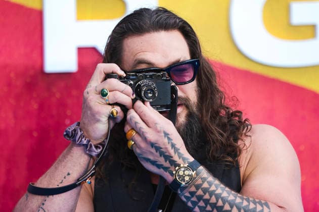 Jason Momoa beim UK Sneak Peek Fan Event zum Kinofilm Supergirl im Cineworld Leicester Square. London, 18.06.2026 *** Jason Momoa at the UK Sneak Peek Fan Event for the movie Supergirl at Cineworld Leicester Square in London, June 18, 2026,detected_source_language Foto:xJ.xEdwardsx xFuturexImagex supergirl_london_6637