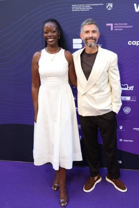 Anna Dushime and Micky Beisenherz attend the German Entertainment Award ceremony on June 18, 2026, in Cologne, Germany Deutscher Entertainment Award in Cologne, Germany *** Anna Dushime and Micky Beisenherz attend the German Entertainment Award ceremony on June 18, 2026, in Cologne, Germany German Entertainment Award in Cologne, Germany,detected_source_language