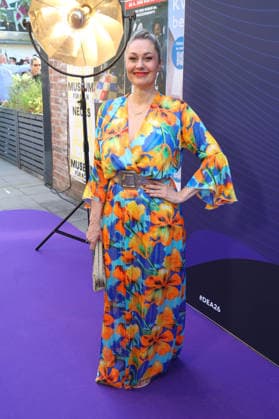 Ruth Moschner attends the German Entertainment Award ceremony on June 18, 2026, in Cologne, Germany Deutscher Entertainment Award in Cologne, Germany *** Ruth Moschner attends the German Entertainment Award ceremony on June 18, 2026, in Cologne, Germany German Entertainment Award in Cologne, Germany,detected_source_language