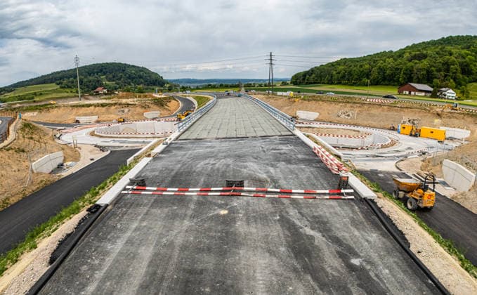 Drone footage of the major infrastructure construction site in G Glattfelden, Switzerland, 3rd May 2026: Drone footage of the major construction site at the Chrüzstrasse roundabout. The expansion of Schaffhauserstrasse in the Zurich lowlands shows the current construction progress and the future traffic flow from above. *** Drone footage of the major infrastructure construction site in G Glattfelden, Switzerland, May 3, 2026. Drone footage of the major construction site at the Chrüzstrasse roundabout. The expansion of Schaffhauserstrasse in the Zurich lowlands shows the current construction progress and the future traffic flow from above.,detected_source_language Copyright: xAndreasxHaasx