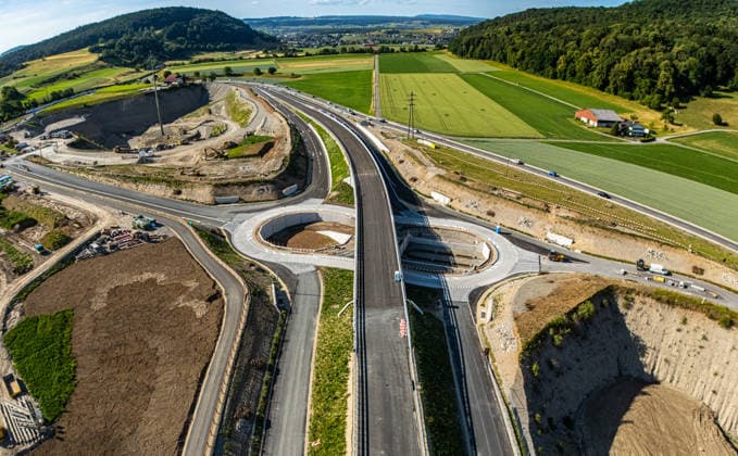 Drone footage of the major infrastructure construction site in G Glattfelden, Switzerland, 7th Jun 2025: Drone footage of the major construction site at the Chrüzstrasse roundabout. The expansion of Schaffhauserstrasse in the Zurich lowlands shows the current construction progress and the future traffic flow from above. *** Drone footage of the major infrastructure construction site in G Glattfelden, Switzerland, June 7, 2025. Drone footage of the major construction site at the Chrüzstrasse roundabout. The expansion of Schaffhauserstrasse in the Zurich lowlands shows the current construction progress and the future traffic flow from above.,detected_source_language Copyright: xAndreasxHaasx