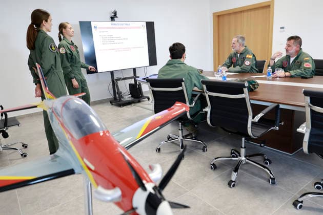 Princess Leonors training flight with her father, Felipe VI, at the General Academy of Air and Space Princess Leonors training flight with her father, Felipe VI, at the General Academy of Air and Space, on June 18, 2026, in San Javier, Murcia ARMED FORCES PRINCESS LEONOR FELIPE VI AIRPLANE FLIGHT JUNE 19, 2026 Office of His Majesty the King June 19, 2026 San Javier, Murcia San Javier, Murcia Spain,detected_source_language  Copyright: xCasaxdexS.M.xelxReyx 7607898