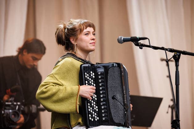 Uld live at OverOslo 2026 Oslo, Norway. 17th, June 2026. The Norwegian folk pop trio ULD performs a live concert during the Norwegian music festival OverOslo 2026 in Oslo. Norway, Oslo  Copyright: xGonzalesxPhoto KetilxMartinsenx