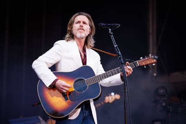 Espen Lind live at OverOslo 2026 Oslo, Norway. 18th, June 2026. The Norwegian singer and songwriter Espen Lund performs a live concert during the Norwegian music festival OverOslo 2026 in Oslo. Norway, Oslo  Copyright: xGonzalesxPhoto KetilxMartinsenx