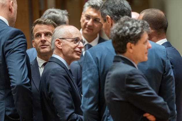 BRUSSELS - Prime Minister of France Emmanuel Macron (2L) during the second day of the European Council. The leaders of the EU countries are meeting to discuss Ukraine and the Middle East, among other things. JONAS ROOSENS ANP netherlands out - belgium out  Copyright: xx x561422680x originalFilename: 561422680.jpg