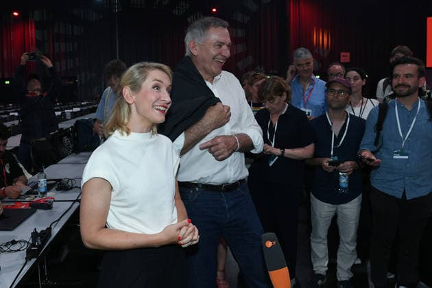 10. Bundesparteitag der Partei Die Linke am 19.06.2026 in der Metropolis Halle in Potsdam Hallenrundgang mit den Parteivorsitzenden Ines Schwerdtner ( Parteivorsitzende Die Linke ), vorne - Jan van Aken ( Parteivorsitzender Die Linke ), hinten *** 10th National Party Convention of Die Linke on June 19, 2026, at the Metropolis Halle in Potsdam; tour of the venue with party leaders Ines Schwerdtner, chair of Die Linke (front), and Jan van Aken, chair of Die Linke (back),detected_source_language xRx