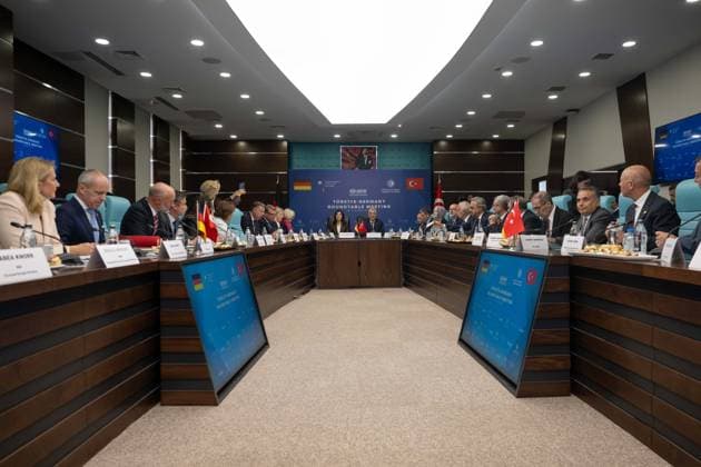 6th Term Meeting of the Turkiye-Germany JETCO held in Ankara ANKARA, TURKIYE - JUNE 19: Turkish Minister of Trade Omer Bolat (C-R) and German Minister for Economic Affairs and Energy Katherina Reiche (C-L) attend the 6th Term of the Turkiye-Germany Joint Economic and Trade Commission (JETCO) and roundtable meetings with business representatives from both countries, at the Turkish Ministry of Trade in Ankara, Turkiye, on June 19, 2026. Didem Mente Anadolu Ankara Turkey. Editorial use only. Please get in touch for any other usage.  Copyright: x2026xAnadoluxDidemxMentex