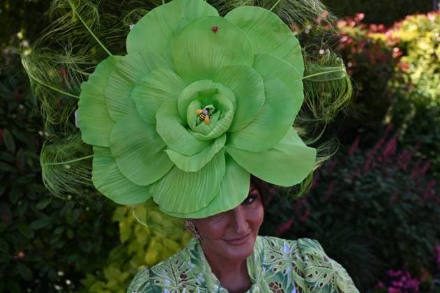 Royal Ascot 2026 BERKSHIRE, UNITED KINGDOM - JUNE 19: Visitors, wearing elaborate hats and elegant outfits, attend the fourth day of the traditional Royal Ascot horse racing event, held in the United Kingdom since 1711, at Ascot Racecourse in Berkshire, United Kingdom on June 19, 2026. Rasid Necati Aslim Anadolu London United Kingdom. Editorial use only. Please get in touch for any other usage.  Copyright: x2026xAnadoluxRasidxNecatixAslimx