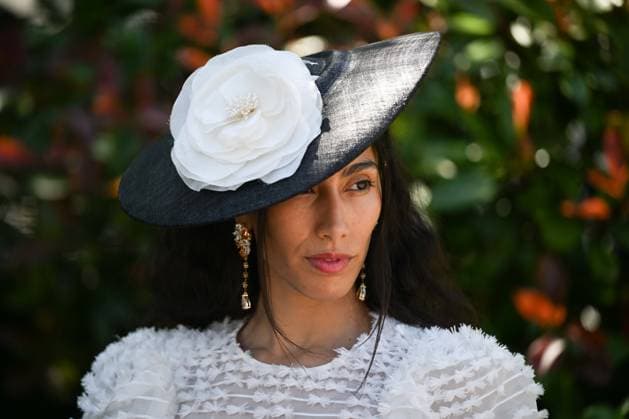 Royal Ascot 2026 BERKSHIRE, UNITED KINGDOM - JUNE 19: Visitors, wearing elaborate hats and elegant outfits, attend the fourth day of the traditional Royal Ascot horse racing event, held in the United Kingdom since 1711, at Ascot Racecourse in Berkshire, United Kingdom on June 19, 2026. Rasid Necati Aslim Anadolu London United Kingdom. Editorial use only. Please get in touch for any other usage.  Copyright: x2026xAnadoluxRasidxNecatixAslimx
