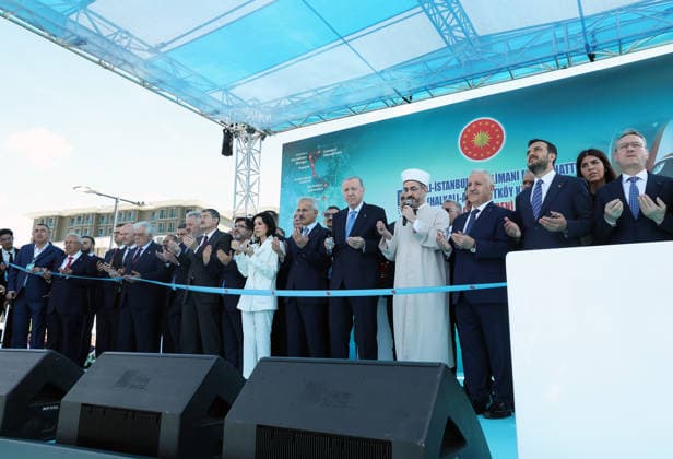 Turkish President Recep Tayyip Erdogan ISTANBUL, TURKIYE - JUNE 19: (----EDITORIAL USE ONLY - MANDATORY CREDIT - TURKISH PRESIDENCY MUSTAFA KAMACI HANDOUT - NO MARKETING NO ADVERTISING CAMPAIGNS - DISTRIBUTED AS A SERVICE TO CLIENTS----) Turkish President Recep Tayyip Erdogan attends the opening ceremony of Halkali-Istanbul Airport Metro Line at Kayasehir Metro Station in Istanbul, Turkiye on June 19, 2026. TUR Presidency Mustafa Kamaci Anadolu Istanbul Turkey. Editorial use only. Please get in touch for any other usage.  Copyright: x2026xAnadoluxTURxPresidencyx xMustafaxKamacix