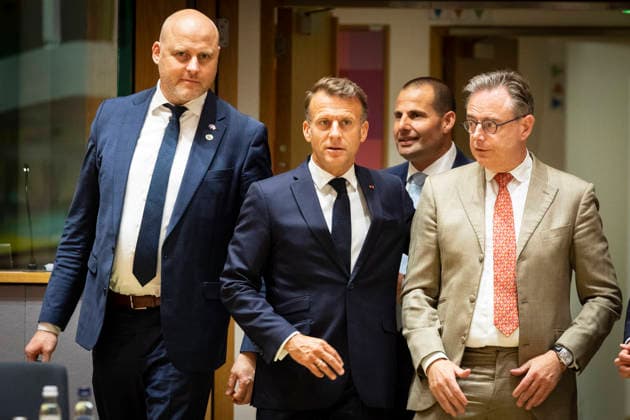From left to right: Andris Kulbergs, Robert Abela, Emmanuel Macron, Bart De Wever and an unidentified person. European heads of state gathered on the second day of the European summit in the Belgian capital. - 19 06 2026 - Belgium Brussels Brussels -  NicolasxLandemardx xLexPictorium LePictorium_0336770