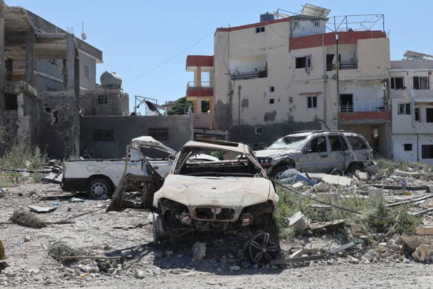 Destruction after Israeli air strikes in southern Lebanon AL-QLAILAH, LEBANON - JUNE 19: A view of destruction following Israeli air strikes in the town of Al-Qlailah, southern Lebanon, on June 19, 2026. Several buildings and vehicles were heavily damaged as a result of the air strikes carried out by Israeli forces. The extent of the destruction in the town was documented following the attacks. Houssam Shbaro Anadolu Al-Qlailah Lebanon. Editorial use only. Please get in touch for any other usage.  Copyright: x2026xAnadoluxHoussamxShbarox