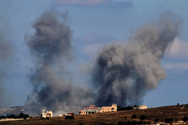 June 19, 2026, Kfar Tebniet, Kfar Tebniet, Lebanon: Smoke billows from an Israeli air strike in the southern Lebanese village of Kfar Tebniet. Israeli heavy air strikes that left 47 people killed, the country s health ministry has said - while the Israeli military says four of its soldiers were also killed. Scores of Lebanese who returned to their villages early this week again fled the south to safer areas. The heavy attacks come a day after the US and Iran signed a deal aimed at ending the conflict in the Middle East, including a permanent cessation of hostilities in Lebanon. Kfar Tebniet Lebanon - ZUMAn313 20260619_zip_n313_020 Copyright: xMarwanxNaamanix