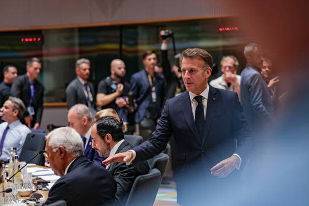 June 19, 2026, Brussels, Belgium, European Union: EMMANUEL MACRON, President of France, approaches ANTONIO COSTA, President of the European Council, inside the European Council ahead of the roundtable session on the second and final day of the summit in Brussels. Brussels European Union - ZUMAo116 20260619_znp_o116_078 Copyright: xBiancaxOterox