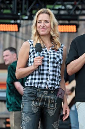 ORF Wenn die Musi spielt . Sängerin Stefanie Hertel während Proben zum Musik Open Air Wenn die Musi spielt am 19.06.2026 in Bad Kleinkirchheim. 20260619SBK0119 *** ORF Wenn die Musi spielt singer Stefanie Hertel during rehearsals for the Wenn die Musi spielt open-air music festival on June 19, 2026, in Bad Kleinkirchheim 20260619SBK0119,detected_source_language