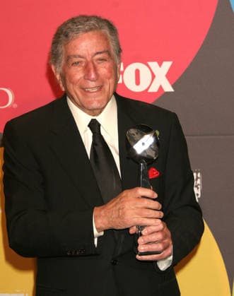 Billboard Music Awards 2006 - Press Room Dec 04, 2006; Las Vegas, NV, USA; Musician TONY BENNETT in the pressroom at the 2006 Billboard Music Awards, held at the MGM Grand Hotel in Las Vegas. Mandatory Credit: Photo by Paul Fenton ZUMA Press. ( ) Copyright 2006 by Paul Fenton Las Vegas NV USA Copyright: xPaulxFentonx