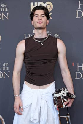 Frieder Sell bei der Premiere von HOUSE OF THE DRAGON Staffel 3 im Kino International in Berlin am 19.06.2026 *** Frieder Sell at the premiere of House of the Dragon Season 3 at the Kino International in Berlin on June 19, 2026 ,detected_source_language