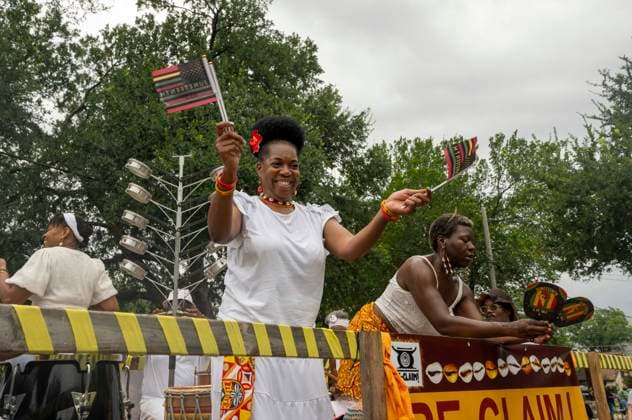 June 19, 2026, Austin, Tx, USA: Texans in Travis County celebrate the Juneteenth federal holiday June 19th, 2026 with a parade in east Austin drawing thousands of participants and spectators to a celebration with deep Texas roots. Juneteenth commemorates the end of slavery in the U.S. when Union troops arrived in Galveston, Texas on June 19, 1865 to announce the end of the Civil War. Austin USA - ZUMAd150 20260619_znp_d150_012 Copyright: xBobxDaemmrichx