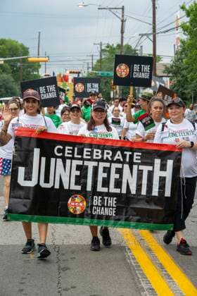 June 19, 2026, Austin, Tx, USA: Texans in Travis County celebrate the Juneteenth federal holiday June 19th, 2026 with a parade in east Austin drawing thousands of participants and spectators to a celebration with deep Texas roots. Juneteenth commemorates the end of slavery in the U.S. when Union troops arrived in Galveston, Texas on June 19, 1865 to announce the end of the Civil War. Austin USA - ZUMAd150 20260619_znp_d150_026 Copyright: xBobxDaemmrichx