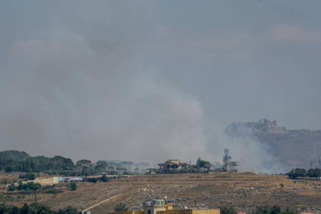 Lebanon Nabatieh Hit By Strikes Smoke rises near a hilltop following an Israeli strike in Nabatieh, Lebanon, on June 19, 2026. Israeli strikes in Lebanon killed 21 people on June 19, with the Israeli military stating it targeted Hezbollah following repeated violations of the ceasefire. The attacks continued despite a provisional peace agreement between the United States and Iran aimed at ending the Middle East war, as Israel stated it would not rule out military operations beyond its expanded control zone in southern Lebanon. Nabatieh Nabatiye Lebanon Copyright: xCourtneyxBonneaux