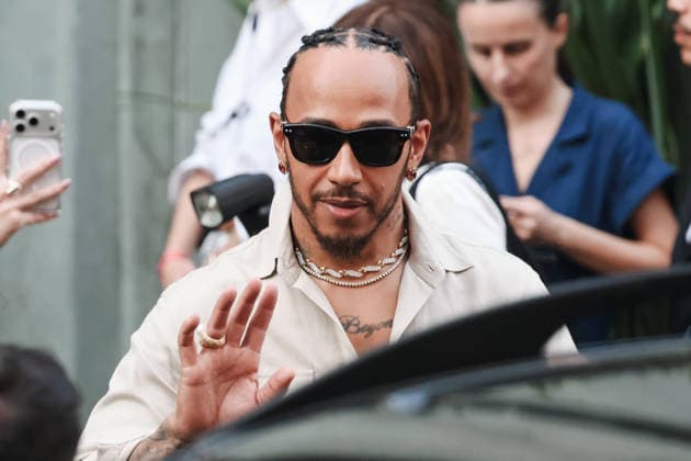 IPA85867452 - Milan, Milan Fashion Week Menswear Spring Summer 2027 - Men s Fashion, Spring Summer 2027 - Ralph Lauren Fashion Show, June 19, 2026 - Guests arriving. Pictured: Lewis Hamilton (Ferrari F1 driver)  Copyright: xAlessandroxBremecx xx 85867452