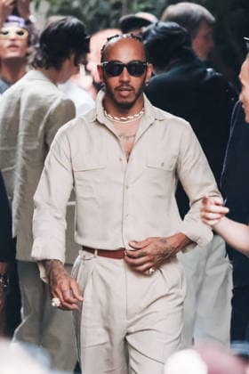 IPA85867461 - Milan, Milan Fashion Week Menswear Spring Summer 2027 - Men s Fashion, Spring Summer 2027 - Ralph Lauren Fashion Show, June 19, 2026 - Guests arriving. Pictured: Lewis Hamilton (Ferrari F1 driver)  Copyright: xAlessandroxBremecx xx 85867461