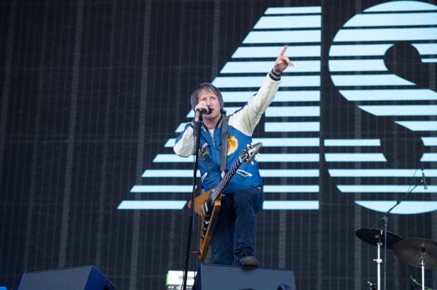 IPA85869149 - England, Isle of Wight Festival - Friday - Ash - Pictured: Tim Wheeler  Copyright: xCRISTINAxMASSEIx xx 85869149