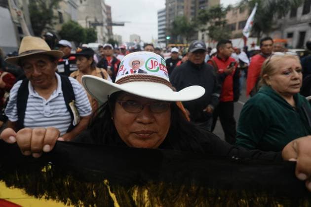 Supporters march with Roberto Sanchez in Lima amid vote count dispute LIMA, PERU - JUNE 19: Thousands of citizens march alongside presidential candidate Roberto Sanchez in Lima, Peru, on June 19, 2026. Sanchez joined the demonstration with supporters calling for transparency in the electoral process and backing claims raised by his political movement as the official vote count continues. The march took place amid questions over the vote tally and the handling of some electoral records. With 99.5 percent of ballots counted, Sánchez trails Keiko Fujimori by approximately 40,000 votes. Klebher Vasquez Anadolu Lima Peru. Editorial use only. Please get in touch for any other usage.  Copyright: x2026xAnadoluxKlebherxVasquezx