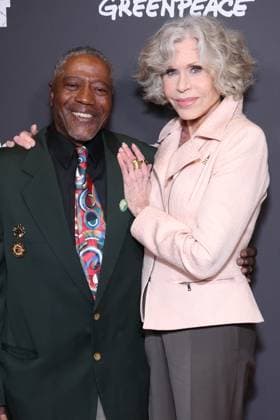 Santa Monica CA June 19: Manning Rollerson Jr.& Jane Fonda at the Los Angeles premiere of Gaslit on June 19, 2026. Credit: USA - ZUMAa123 20260619_zaa_a123_126 Copyright: xAdMediax