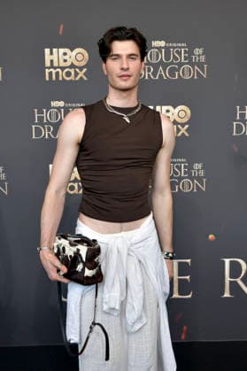 Frieder Sell bei der Premiere der 3. Staffel der Sky Now Serie House of the Dragon im Kino International. Berlin, 19.06.2026 *** Frieder Sell at the premiere of Season 3 of the Sky Now series House of the Dragon at the Kino International in Berlin, June 19, 2026,detected_source_language Foto:xM.xBehrensx xFuturexImagex dragon_berlin_6609