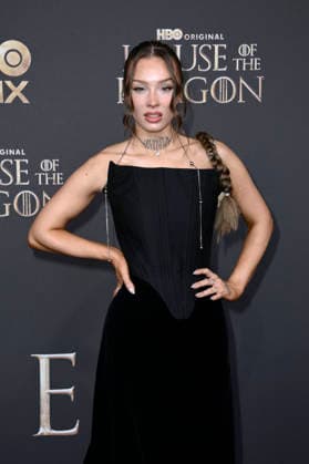 Mariattma Jadie bei der Premiere der 3. Staffel der Sky Now Serie House of the Dragon im Kino International. Berlin, 19.06.2026 *** Mariattma Jadie at the premiere of Season 3 of the Sky Now series House of the Dragon at Kino International in Berlin, June 19, 2026,detected_source_language Foto:xN.xKubelkax xFuturexImagex dragon_berlin_6685