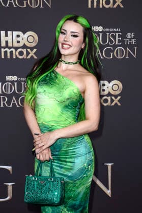 Dilara Findikoglu bei der Premiere der 3. Staffel der Sky Now Serie House of the Dragon im Kino International. Berlin, 19.06.2026 *** Dilara Findikoglu at the premiere of Season 3 of the Sky Now series House of the Dragon at Kino International in Berlin, June 19, 2026,detected_source_language Foto:xN.xKubelkax xFuturexImagex dragon_berlin_6696