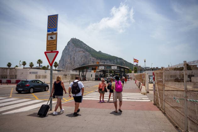 Chief Minister Fabian Picardo, his successor Gemma Arias Vásquez, and the removal of the fence between Spain and Gibraltar. Images of the border between Spain and Gibraltar. On June 19, 2026, in Gibraltar, Fabian Picardo announced that he would resign as Chief Minister following the GSLP assembly in the fall of 2026 and is endorsing Gemma Arias Vásquez to succeed him, making her the first woman to lead Gibraltar. At the same time, work began this month to remove the historic border fence, which will be permanently dismantled on July 15 following an agreement with the EU. JUNE 20, 2026 Francisco J Gibraltar Gibraltar Spain,detected_source_language  Copyright: xFranciscoxJ.xOlmox 7610565