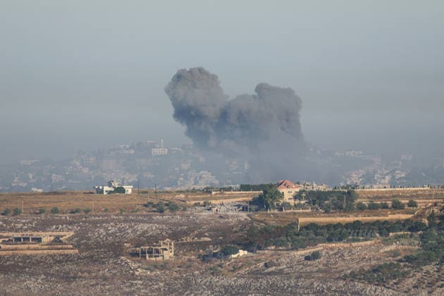 Israel continues strikes on southern Lebanon despite U.S.-Iran agreement NABATIEH, LEBANON - JUNE 20: Smoke rises from the town of Shweikin and the Ali al-Tahir hill area in the Nabatieh Governorate of southern Lebanon following Israeli airstrikes on June 20, 2026. The attacks were carried out despite the U.S.-Iran agreement. Ramiz Dallah Anadolu Nabatieh Lebanon. Editorial use only. Please get in touch for any other usage.  Copyright: x2026xAnadoluxRamizxDallahx