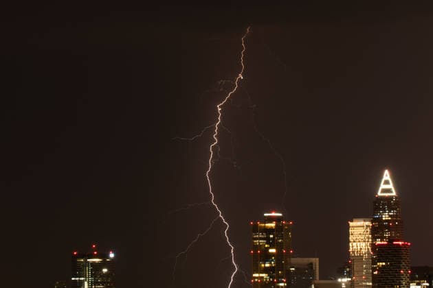 June 20, 2026, Frankfurt, Hesse, Germany: Lightning strikes over the skyline of the financial district in Frankfurt am Main, Germany. Frankfurt Germany - ZUMAb332 20260620_zip_b332_002 Copyright: xMatiasxBasualdox