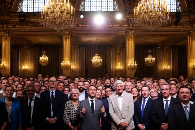 French Minister of the Economy Roland Lescure, French Minister of the Armed Forces Catherine Vautrin, French President Emmanuel Macron, and Maurice Levy, co-founder of VivaTech, pose for a photo after Macron’s speech during an event celebrating the tenth anniversary of the VivaTech technology and startup fair, at a reception with French, European, and international tech stakeholders at the Élysée Palace in Paris on June 19, 2026. Stéphane Lemouton, Pool Bestimage, Paris, France,detected_source_language  Copyright: xStÃ phanexLemoutonx xPoolx xBestimagexStÃ phanexLemoutonx xPoolx xBestimagex