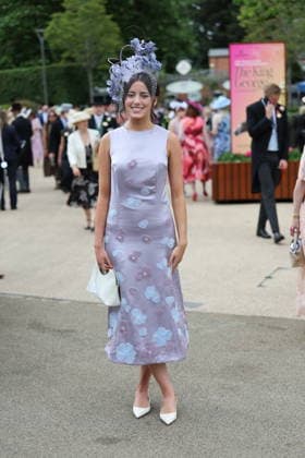. 20 06 2026. Ascot , United Kingdom. Racegoers arriving for the final day of Royal Ascot, United Kingdom.  xStephenxLockx xi-Imagesx IIM-26841-0043