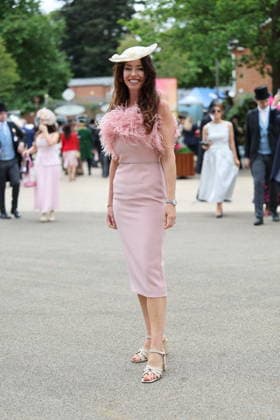 . 20 06 2026. Ascot , United Kingdom. Racegoers arriving for the final day of Royal Ascot, United Kingdom.  xStephenxLockx xi-Imagesx IIM-26841-0048