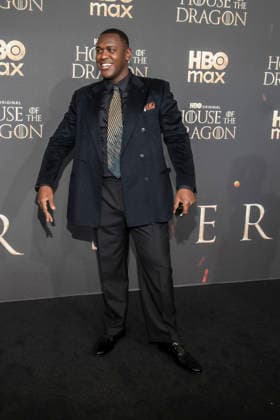 ABB HBO- Abubakar Salim zu Gast auf dem schwarzen Teppich bei der Deutschland Premiere zur dritten Staffel der HBO Original Serie House of the Dragon im Kino International am 19.06.2026 in Berlin Berlin Deutschland *** ABB HBOs Abubakar Salim walks the black carpet at the German premiere of the third season of the HBO Original series House of the Dragon at Kino International on June 19, 2026, in Berlin, Germany,detected_source_language