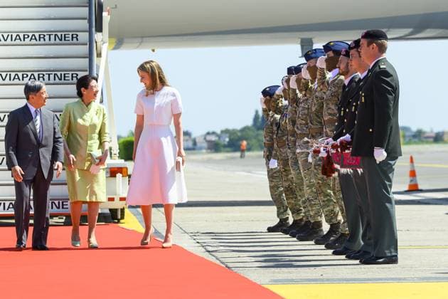 Crown Princess Elisabeth welcomes Japanese Emperor Naruhito and Japanese Empress Masako upon the arrival at Melsbroek military airport for an official state visit of the Japanese Emperor and Empress to Belgium, on Saturday 20 June 2026, in Brussels. The Emperor and Empress of Japan visit Belgium from June 20-25.  POOLxPHILIPxREYNAERS 178450862