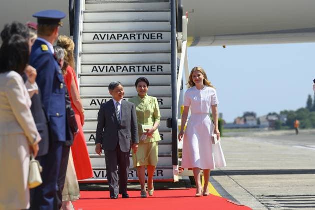 Crown Princess Elisabeth welcomes Japanese Emperor Naruhito and Japanese Empress Masako upon the arrival at Melsbroek military airport for an official state visit of the Japanese Emperor and Empress to Belgium, on Saturday 20 June 2026, in Brussels. The Emperor and Empress of Japan visit Belgium from June 20-25.  POOLxPHILIPxREYNAERS 178450879