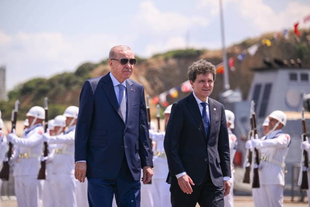 Turkish President Recep Tayyip Erdogan ISTANBUL, TURKIYE - JUNE 20: Turkish President Recep Tayyip Erdogan and the Romanian President Nicusor Dan attend the Ceremony for Delivery of Cam. Roman Offshore Patrol Vessel to Romanian Naval Forces, and for Commissioning and Flag-Raising of Turkish Naval Forces’ Platforms at Istanbul Shipyard Command in Istanbul, Turkiye on June 20, 2026. Arif Hudaverdi Yaman Anadolu Istanbul Turkey. Editorial use only. Please get in touch for any other usage.  Copyright: x2026xAnadoluxArifxHudaverdixYamanx